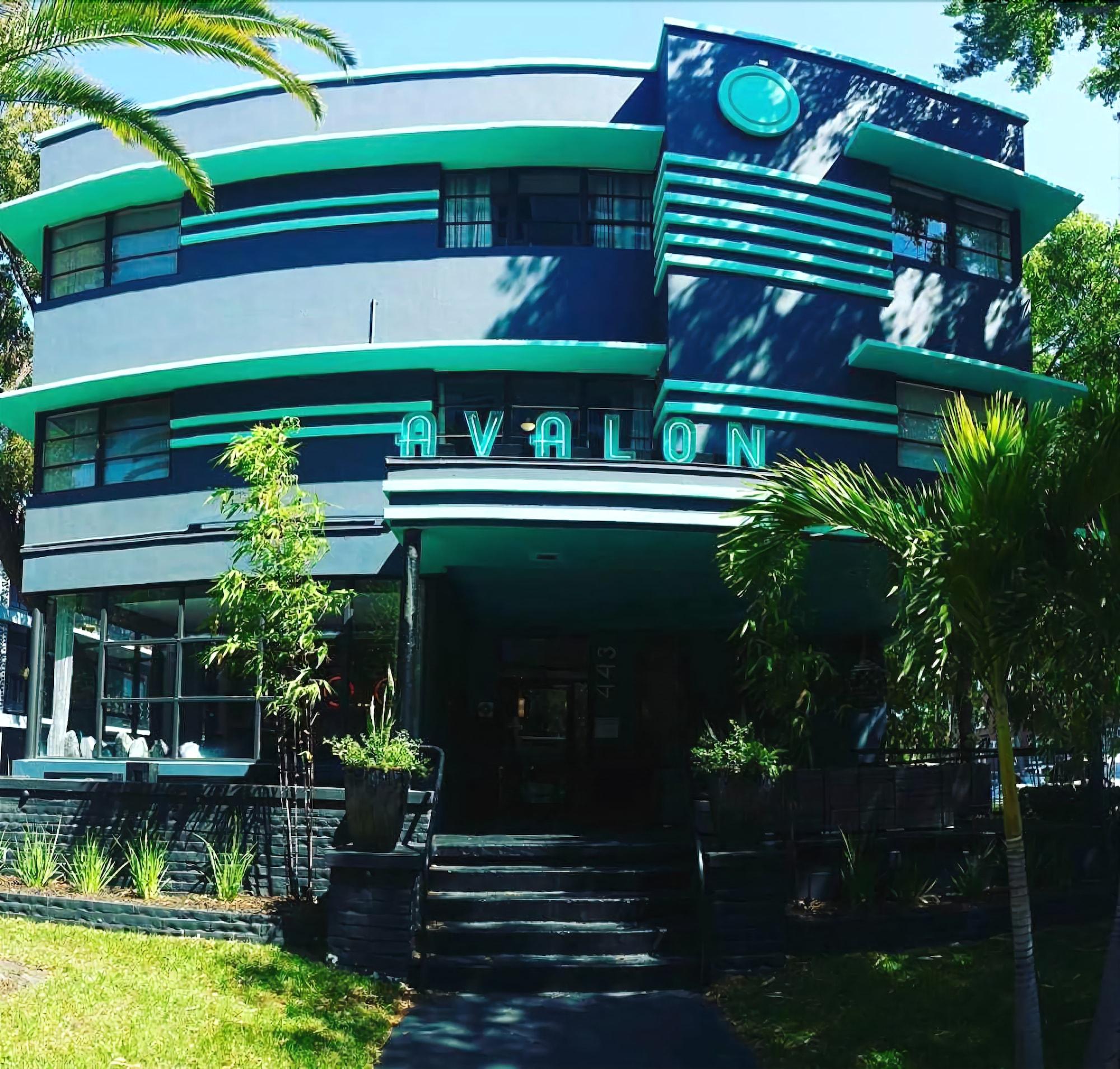 Avalon Hotel Downtown St. Petersburg Exterior photo